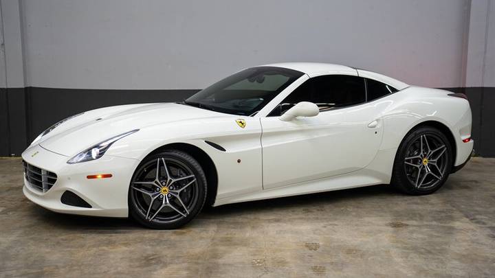 2015 Ferrari California Convertible