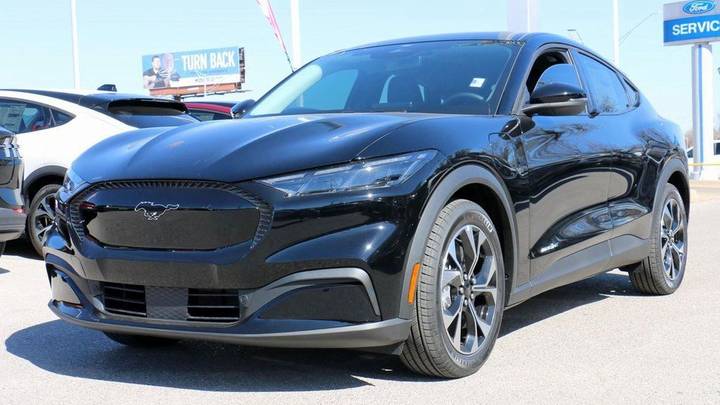 New 2026 Ford Mustang Mach-E Select RWD