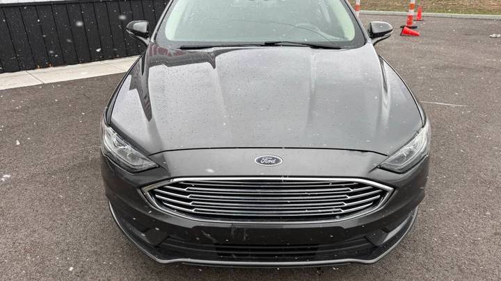 2017 Ford Fusion SE FWD