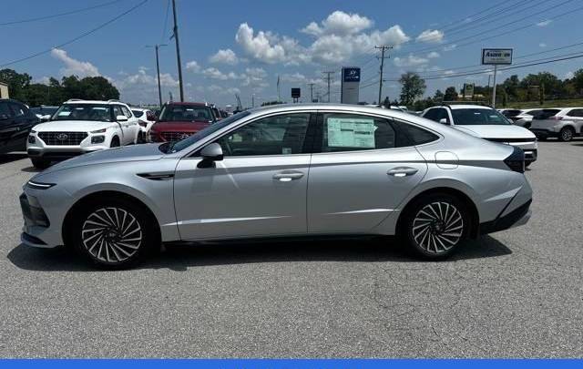 2025 Hyundai Sonata Hybrid SEL FWD