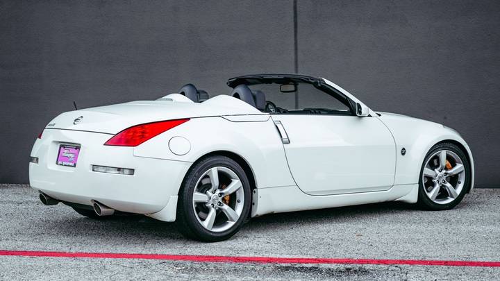 2007 Nissan 350Z Touring Roadster Auto